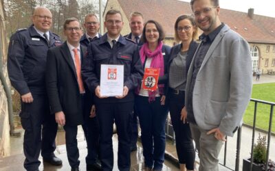 Die Bildungseinrichtungen in Hardehausen erhalten die Auszeichnung “Partner der Feuerwehr”